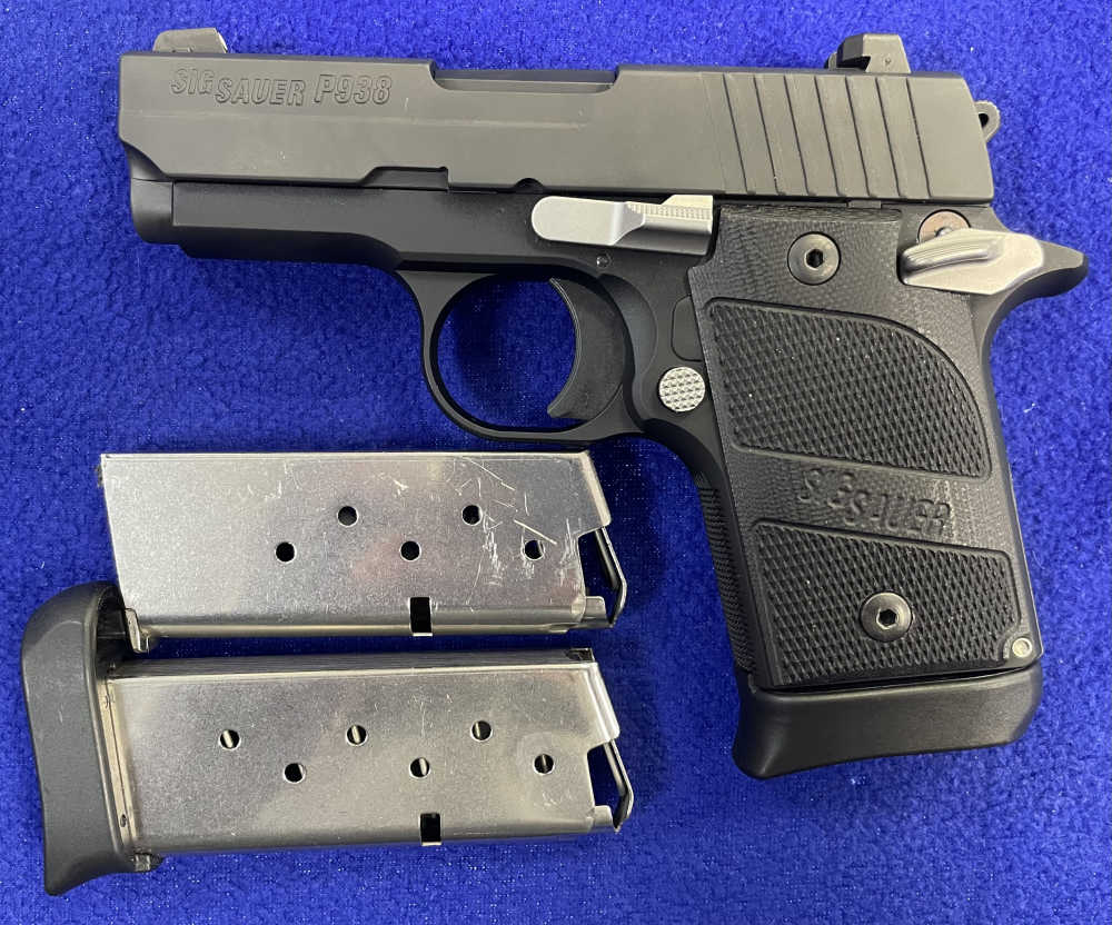 SIG Sauer P938 9mm Micro-Compact Pistol – with Case & 3 Magazines-img-1