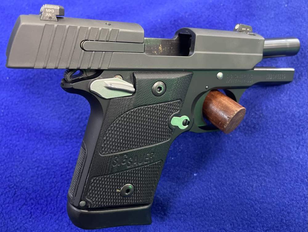 SIG Sauer P938 9mm Micro-Compact Pistol – with Case & 3 Magazines-img-2
