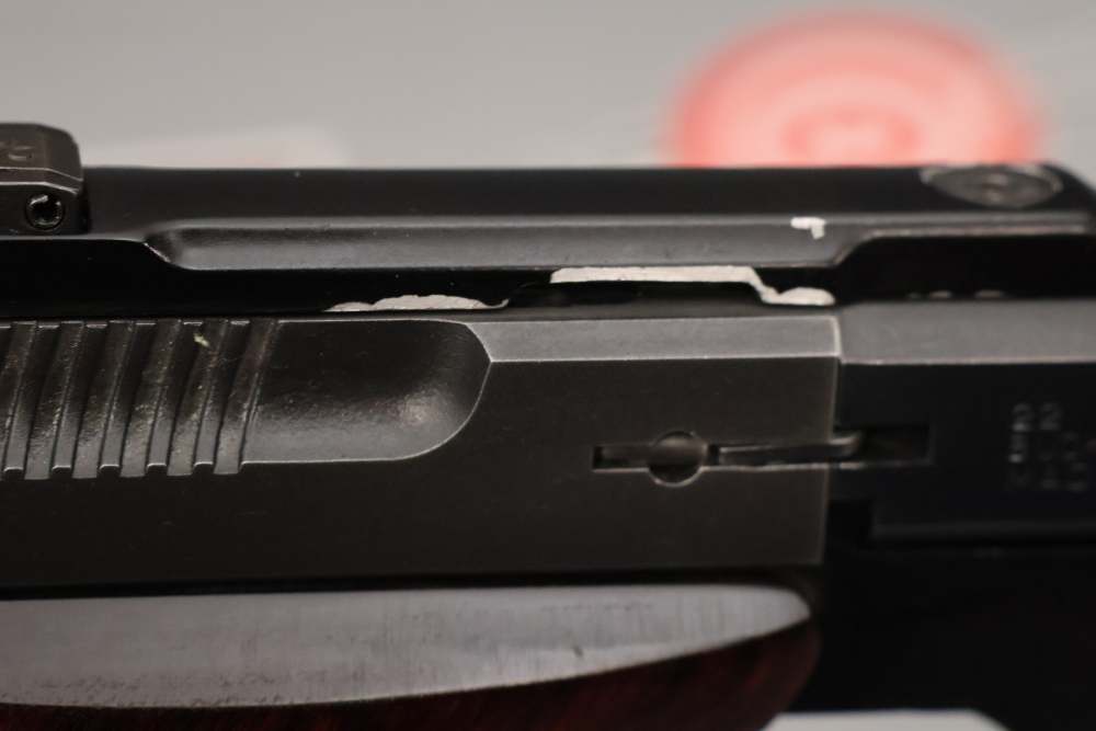 Browning Buck Mark Pistol .22LR 5.75" w/ Case - 10rds - -img-17