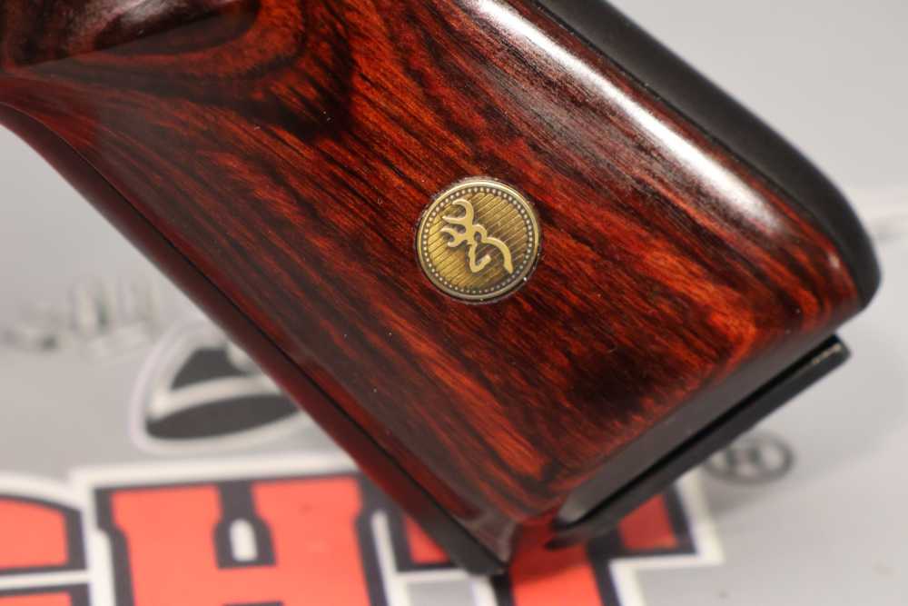 Browning Buck Mark Pistol .22LR 5.75" w/ Case - 10rds - -img-31
