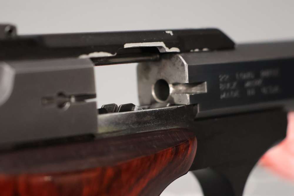 Browning Buck Mark Pistol .22LR 5.75" w/ Case - 10rds - -img-21