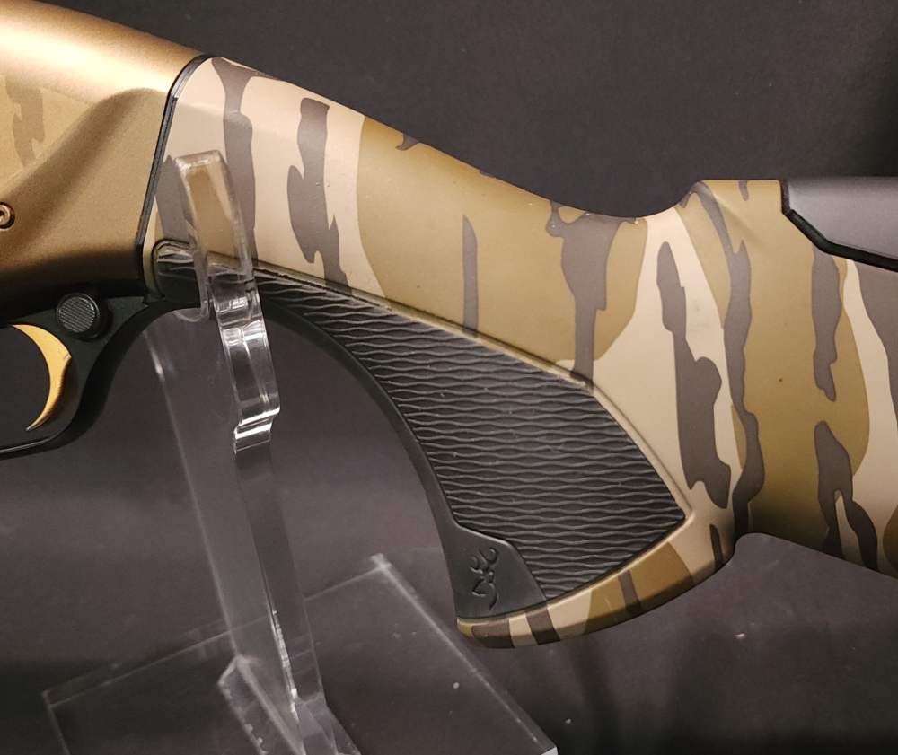 Browning Maxus II Wicked Wing Mossy Oak Bottomlands Camo 12ga 28" Layaway-img-17