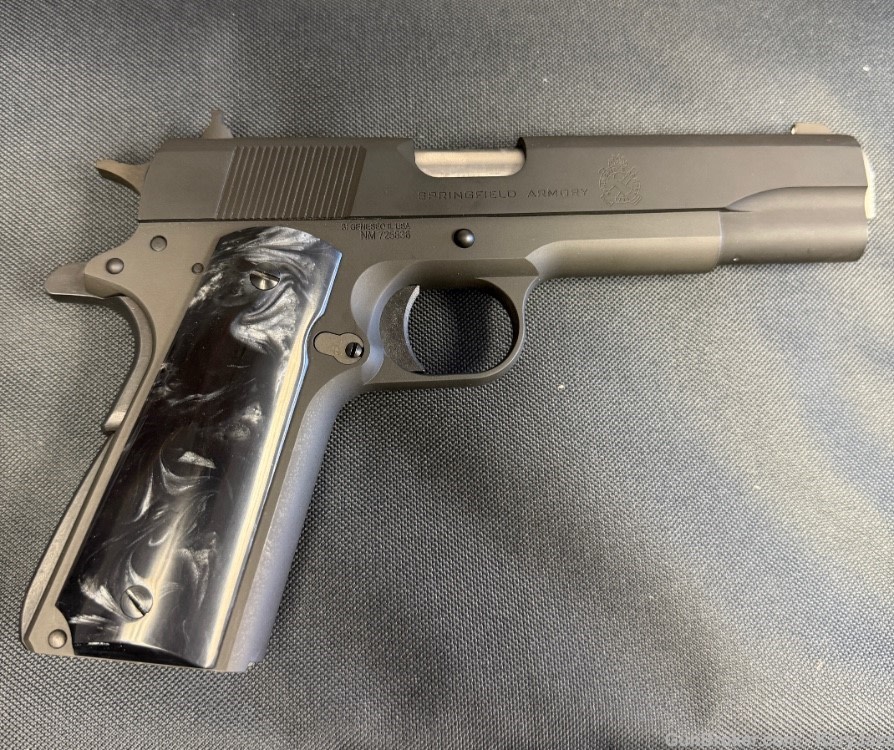 1911 BLACK PEARL ACRYLIC PLAIN-img-4