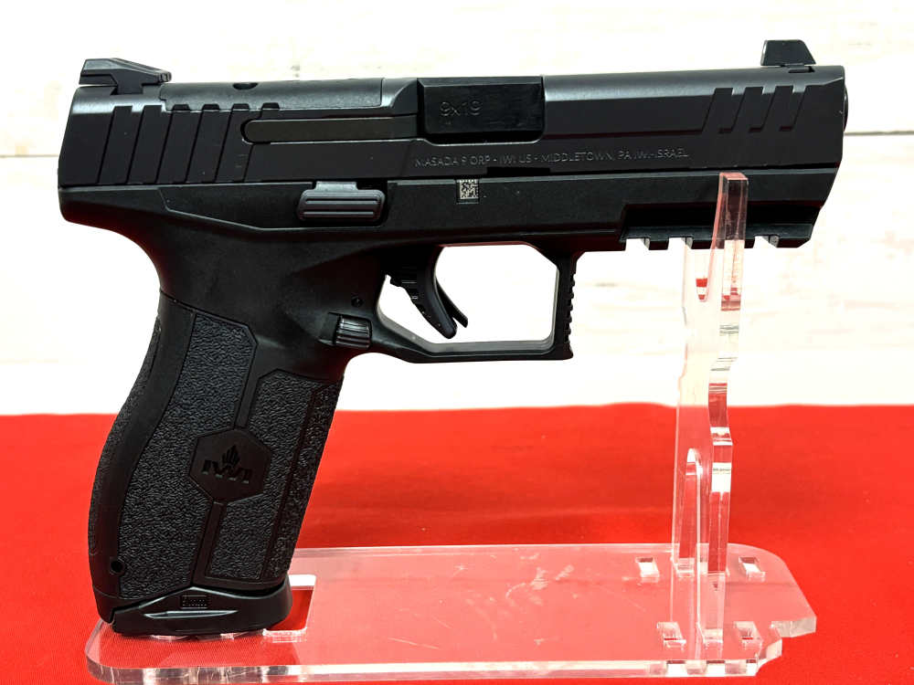Factory New IWI Masada ORP 9mm Pistol 17 Round No Reserve!-img-7
