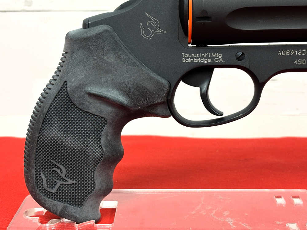 Factory New Taurus Judge 45 Colt/410 6.5'' Black Revolver No Reserve!-img-3