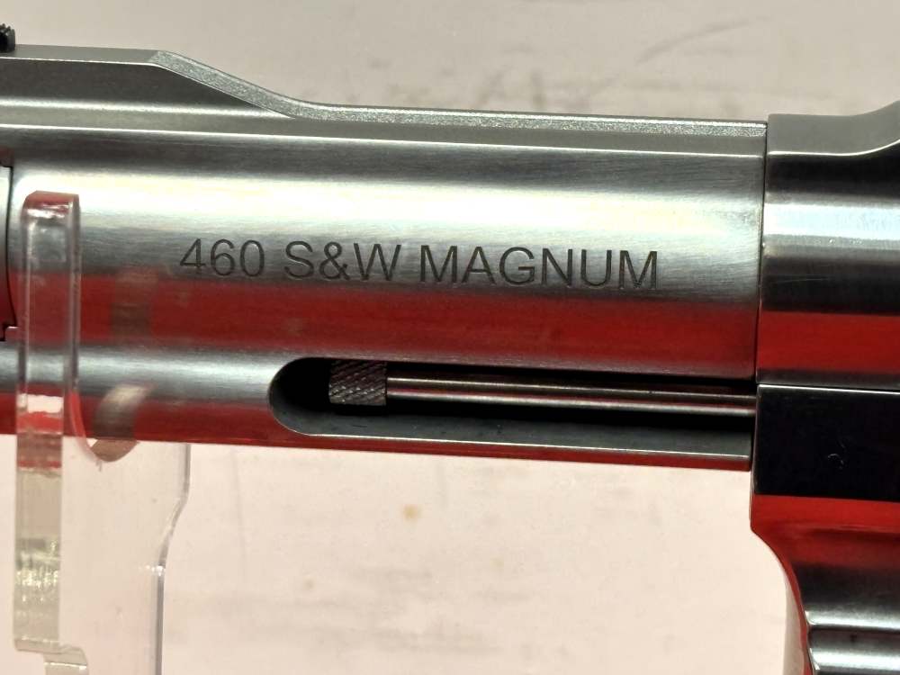 Factory New Smith & Wesson Model 460XVR 5" Revolver No Reserve!-img-1