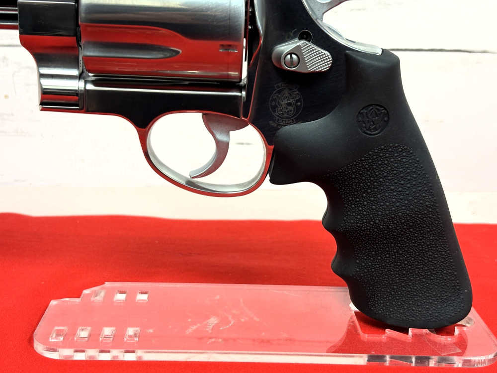 Factory New Smith & Wesson Model 460XVR 5" Revolver No Reserve!-img-3