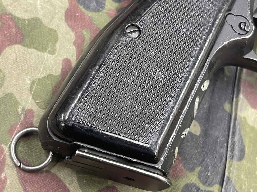 World War II Inglis High Power Canadian Forces Rig 9mm Browning Patent C&R-img-9