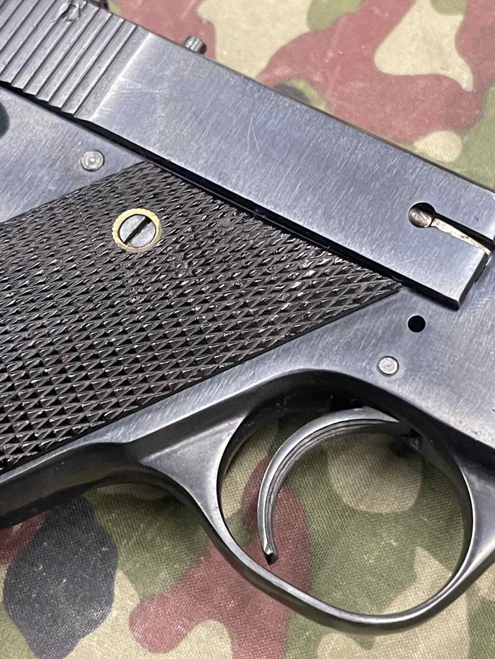 High Sandard Model B US Property Marked Training Competition Pistol 22 LR  -img-3