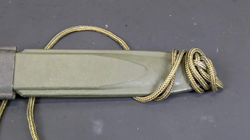 K-M81A Bayonet w/ Sheath|Very Good Condition-img-7
