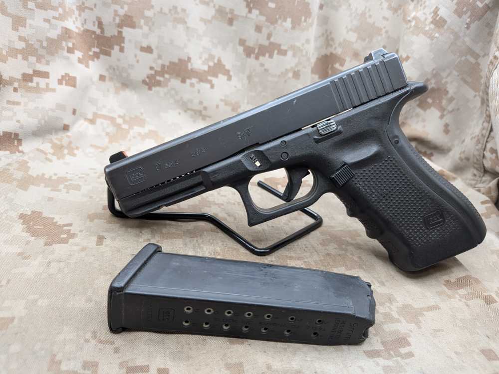 Glock 17 Gen4 9MM Police Trade-In G17 Gen 4-img-2