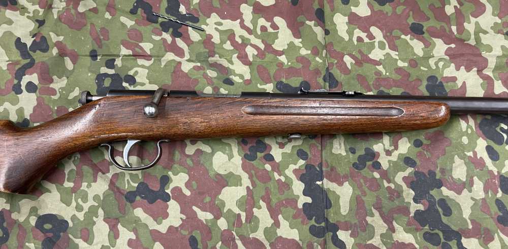 Remington Model 33 Type 2  22 Long, Long Rifle and Short Mnfg. 1931-1932-img-3