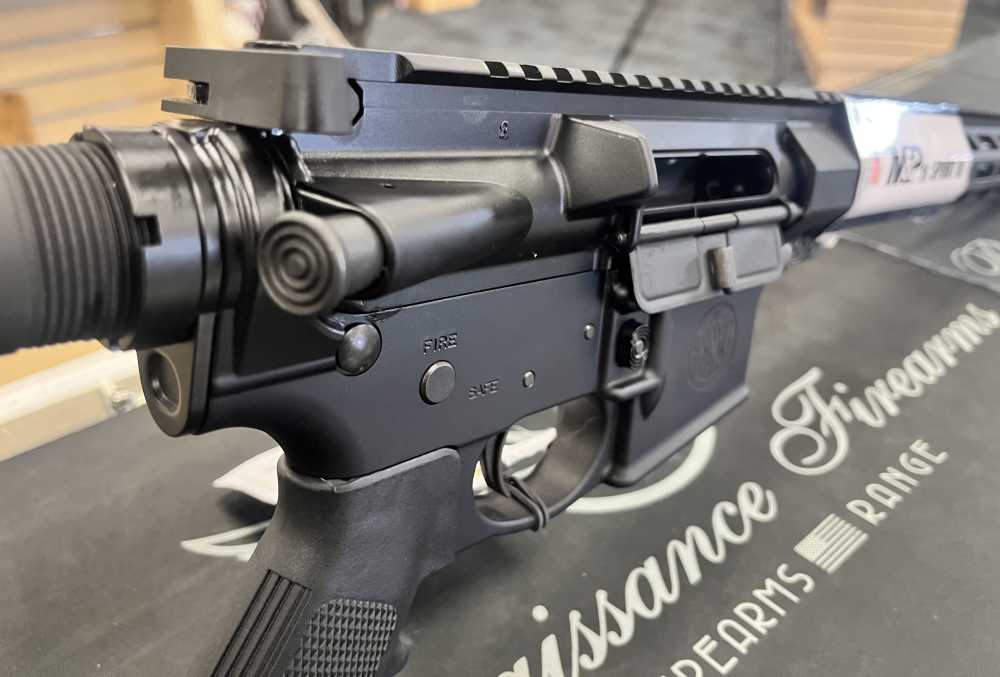SMITH & WESSON M&P15 AR STYLE SEMIAUTO RIFLE in 5.56NATO-img-7