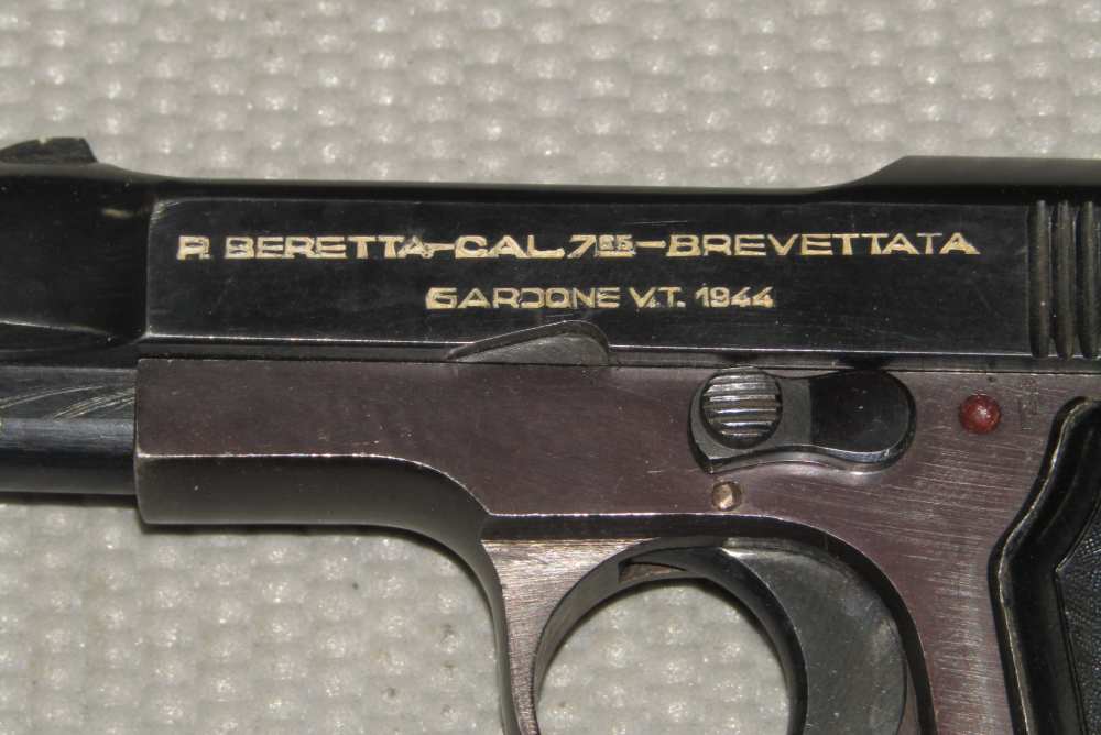 Beretta 1935 7.65mm Brevettata Made in 1944 Occupation 4UT Marked C&R OK-img-8
