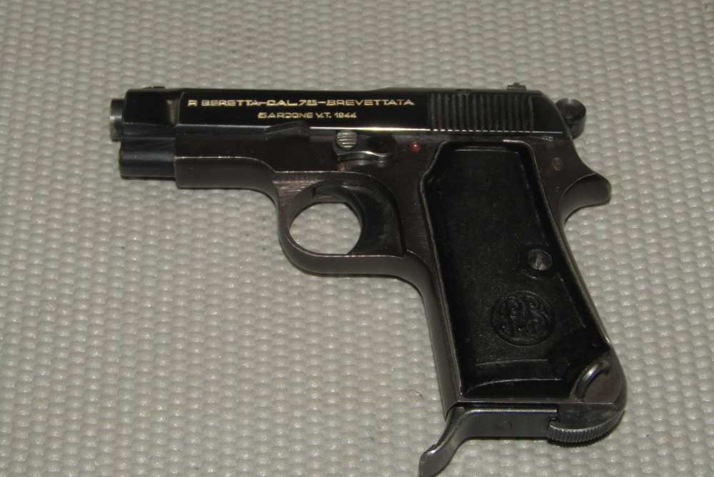 Beretta 1935 7.65mm Brevettata Made in 1944 Occupation 4UT Marked C&R OK-img-5