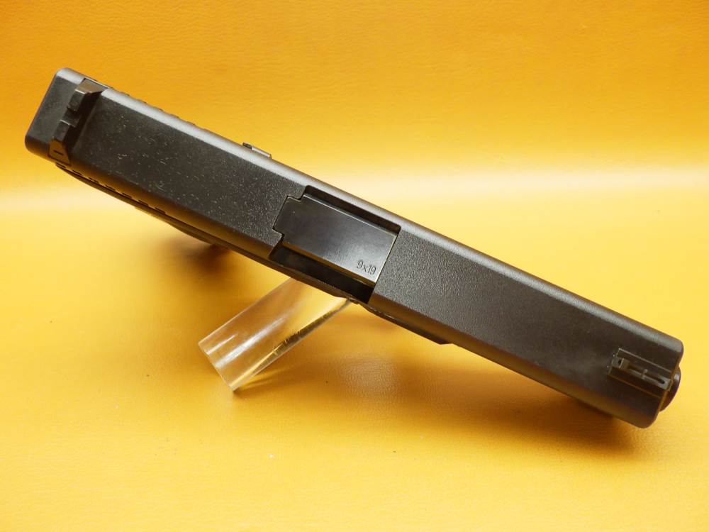Glock G17 Gen 3 9mm 4.49"Bbl w/CAA Micro Conv Kit - Folding Brace-img-16