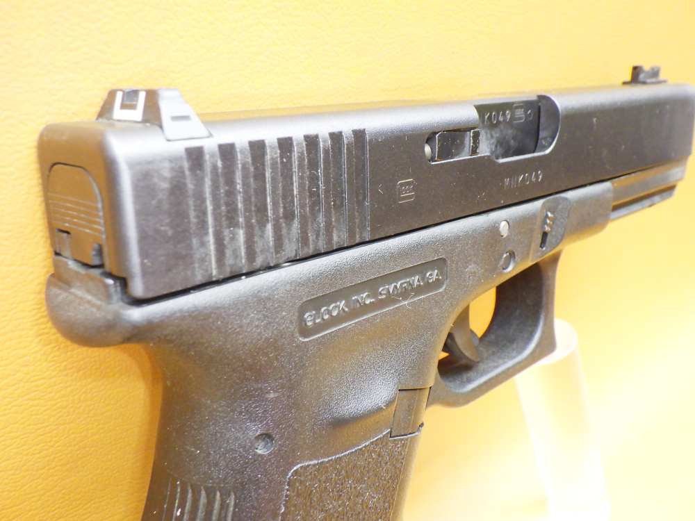 Glock G17 Gen 3 9mm 4.49"Bbl w/CAA Micro Conv Kit - Folding Brace-img-7