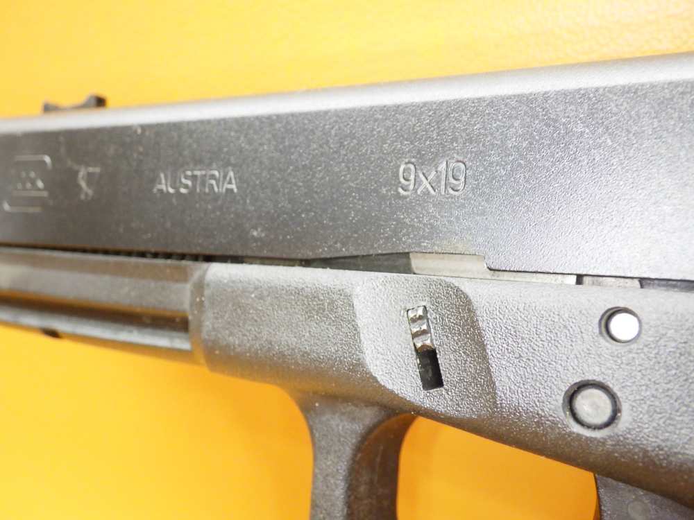 Glock G17 Gen 3 9mm 4.49"Bbl w/CAA Micro Conv Kit - Folding Brace-img-14