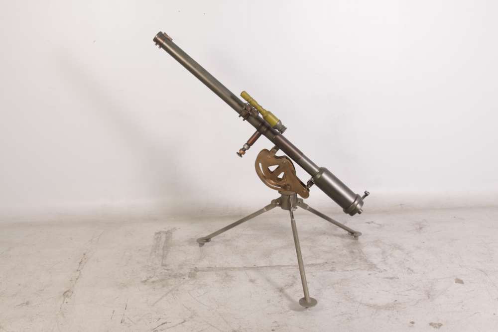M18 recoilless rifel resin replica non firing  with tripod-img-9