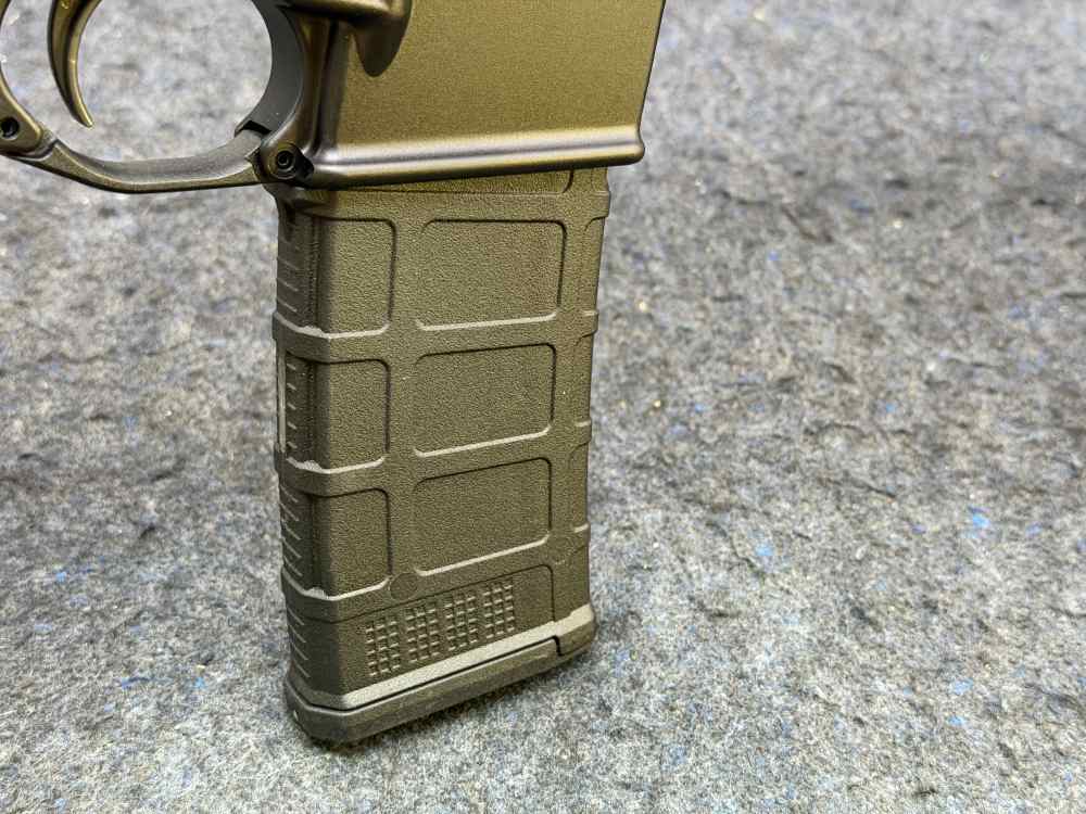 FN MODEL FN-15 TACTICAL SEMI-AUTO RIFLE 5.56 W/2 MAGS & MANUAL-img-7