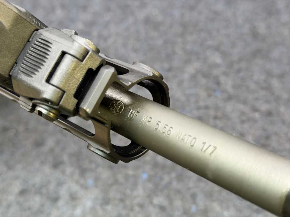 FN MODEL FN-15 TACTICAL SEMI-AUTO RIFLE 5.56 W/2 MAGS & MANUAL-img-13