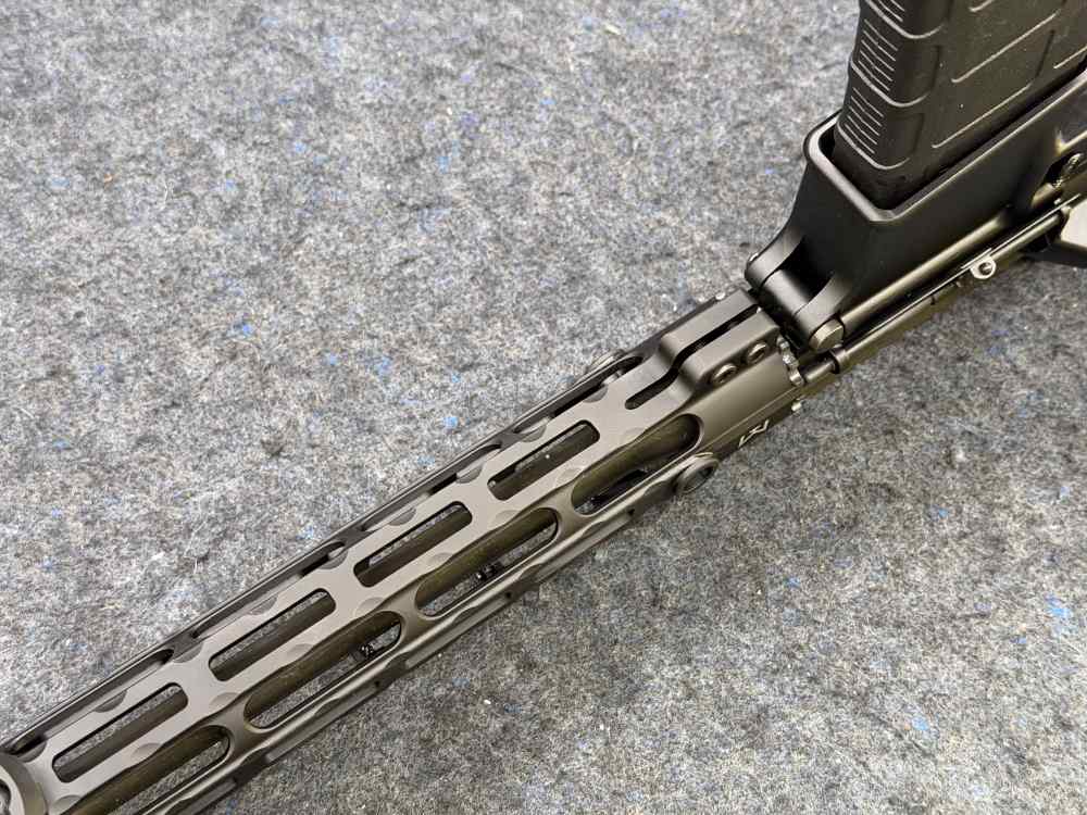 FN MODEL FN-15 TACTICAL SEMI-AUTO RIFLE 5.56 W/2 MAGS & MANUAL-img-22
