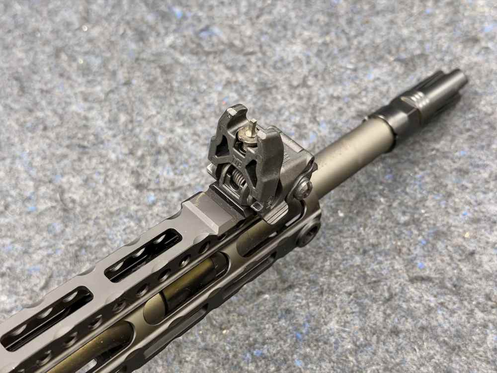 FN MODEL FN-15 TACTICAL SEMI-AUTO RIFLE 5.56 W/2 MAGS & MANUAL-img-2