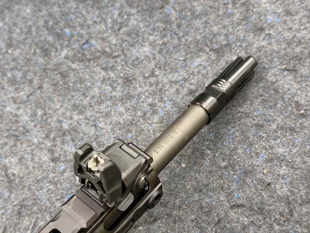 FN MODEL FN-15 TACTICAL SEMI-AUTO RIFLE 5.56 W/2 MAGS & MANUAL-img-1