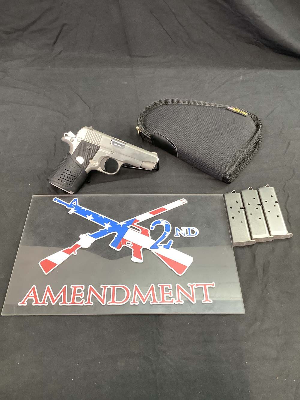 Colt MK IV 380 1911 series 80 w/3 mags-img-0
