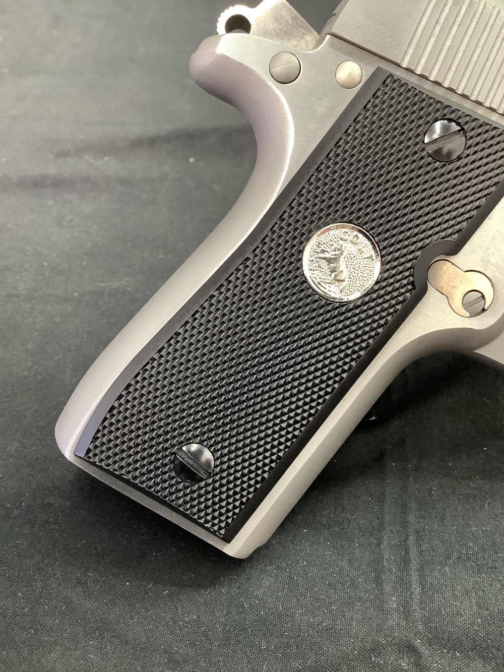 Colt MK IV 380 1911 series 80 w/3 mags-img-1