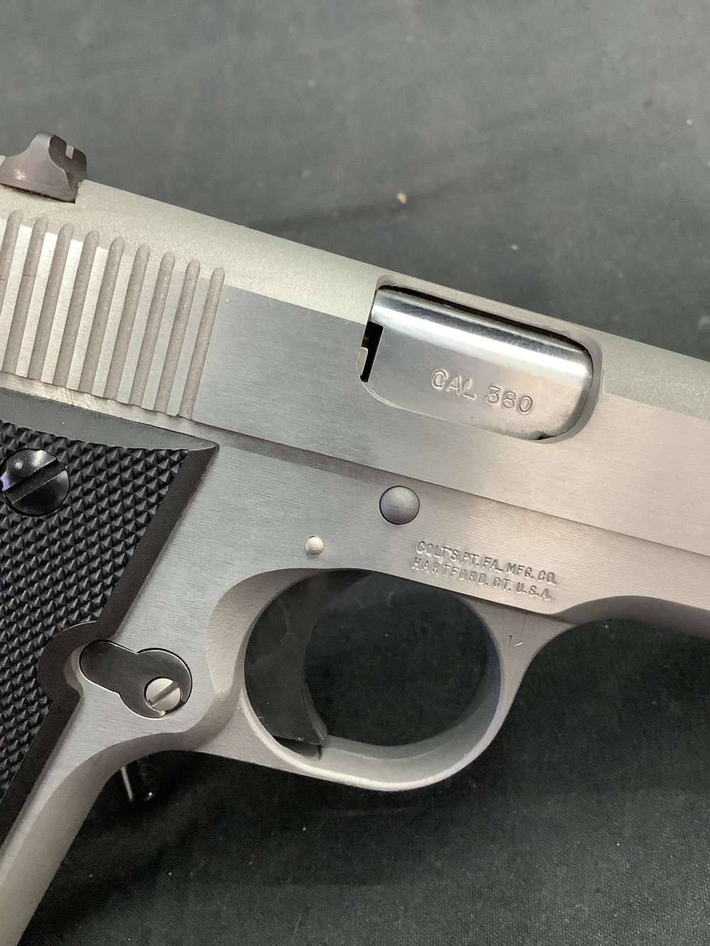 Colt MK IV 380 1911 series 80 w/3 mags-img-3
