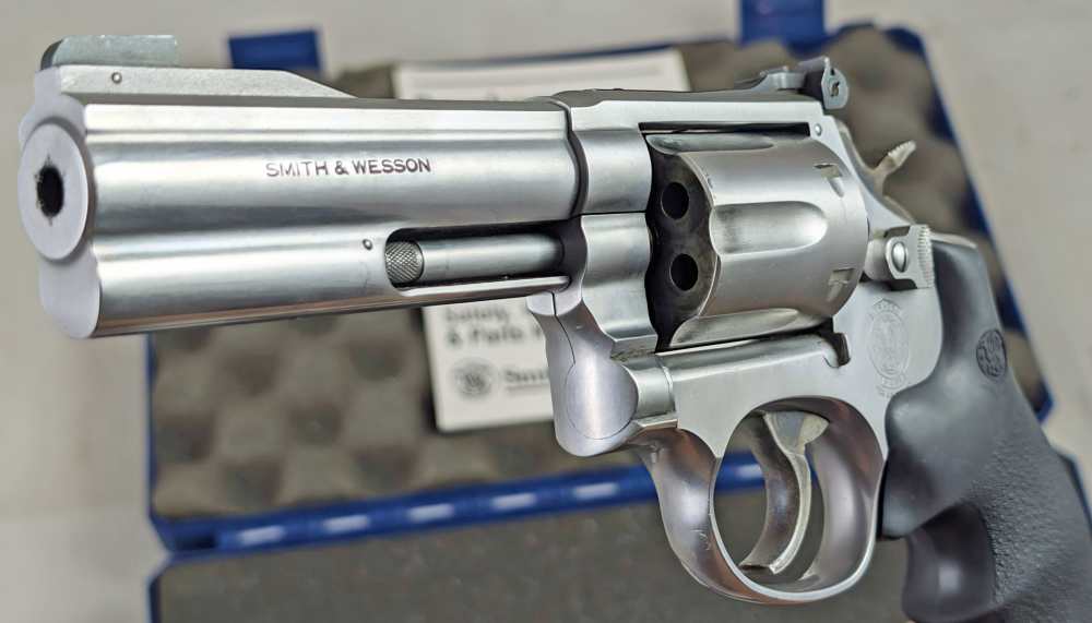 1995 Smith & Wesson 617-1 4" 22LR DA/SA 6-Shot Stainless 617 Pre Lock-img-4