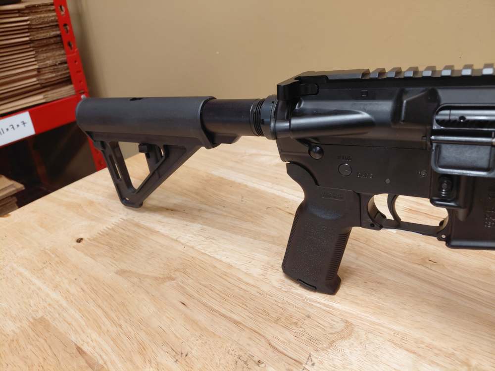 NEW Radical Firearms RF-15 Pistol BBL 10.5 5.56-img-2