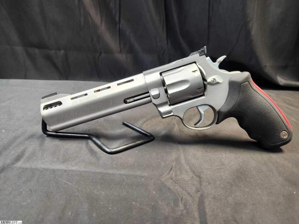 Taurus Raging Bull .44Mag 6.5" Revolver-img-0