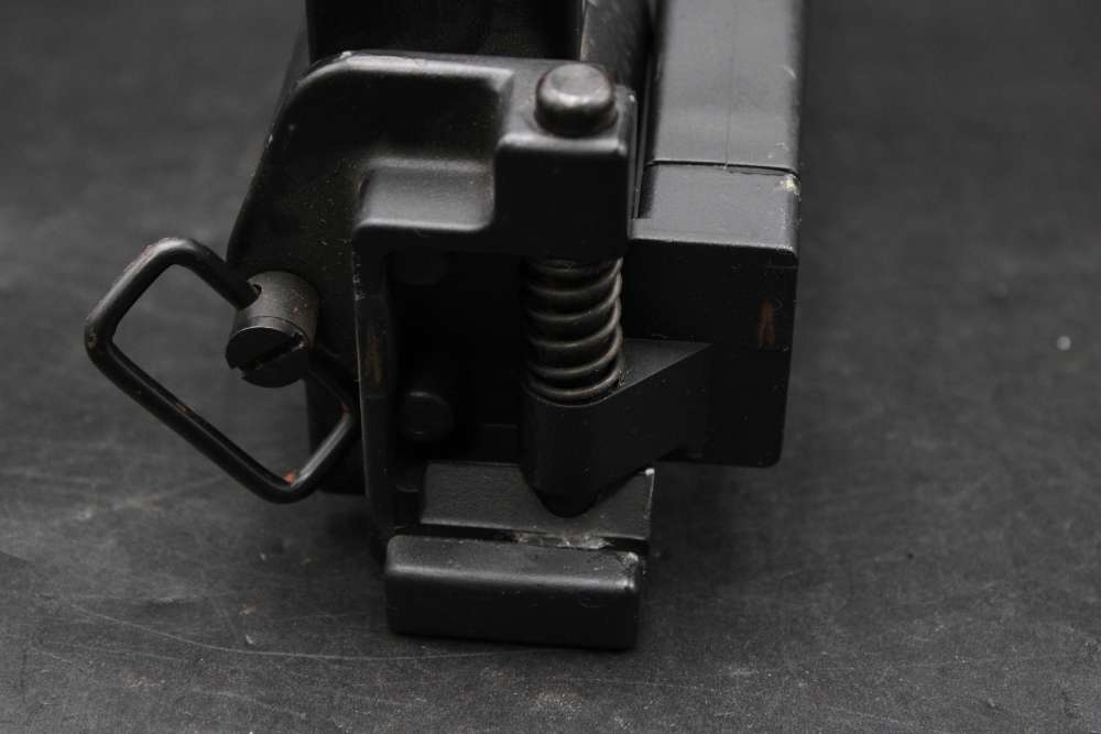 MP5/HK94 Side Folding Stock w/ Rear Mount Adapter-img-14