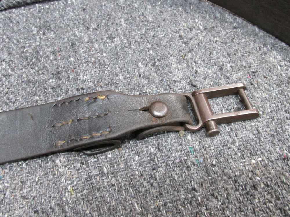 98 MAUSER LONG RIFLE SLING, ORIGINAL, FULL LENGTH, COMPLETE W/ QUICK DETACH-img-1