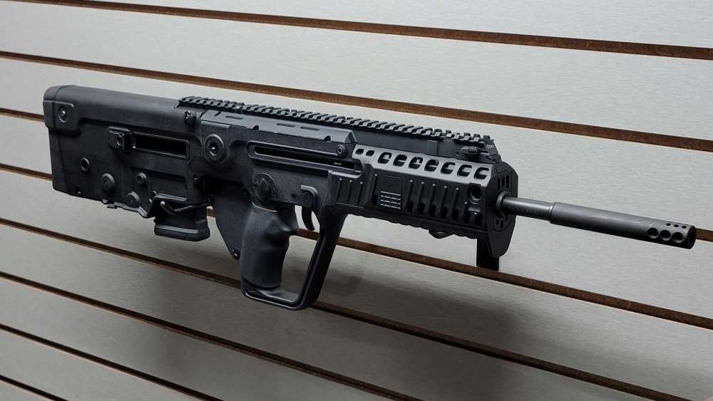 CA Compliant IWI Tavor X95 Black 5.56 NATO 16.5" - NO CC FEES-img-1