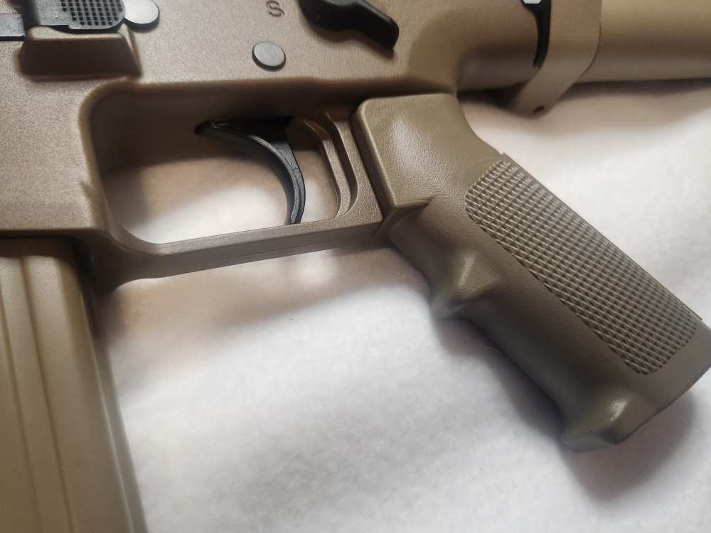 FN SCAR 17S FDE NRCH Excellent condition UPGRADES-img-14