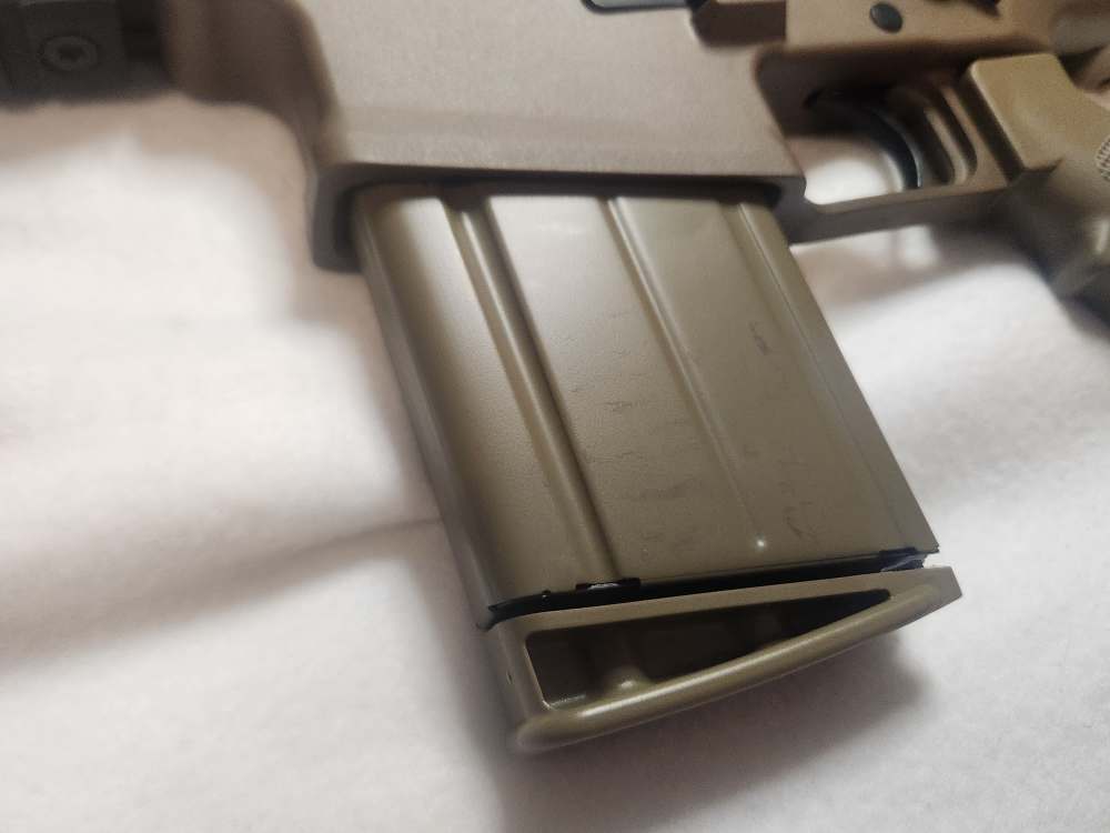 FN SCAR 17S FDE NRCH Excellent condition UPGRADES-img-13