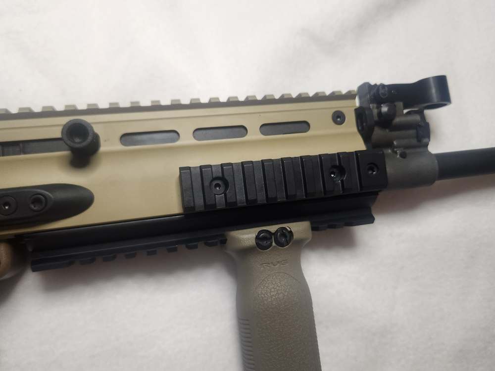FN SCAR 17S FDE NRCH Excellent condition UPGRADES-img-3