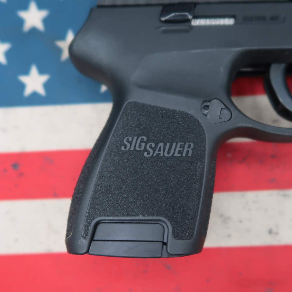 Sig Sauer P250 .40 S&W Compact Semi-Auto Pistol 3.9" DAO 2 MAGS-img-4