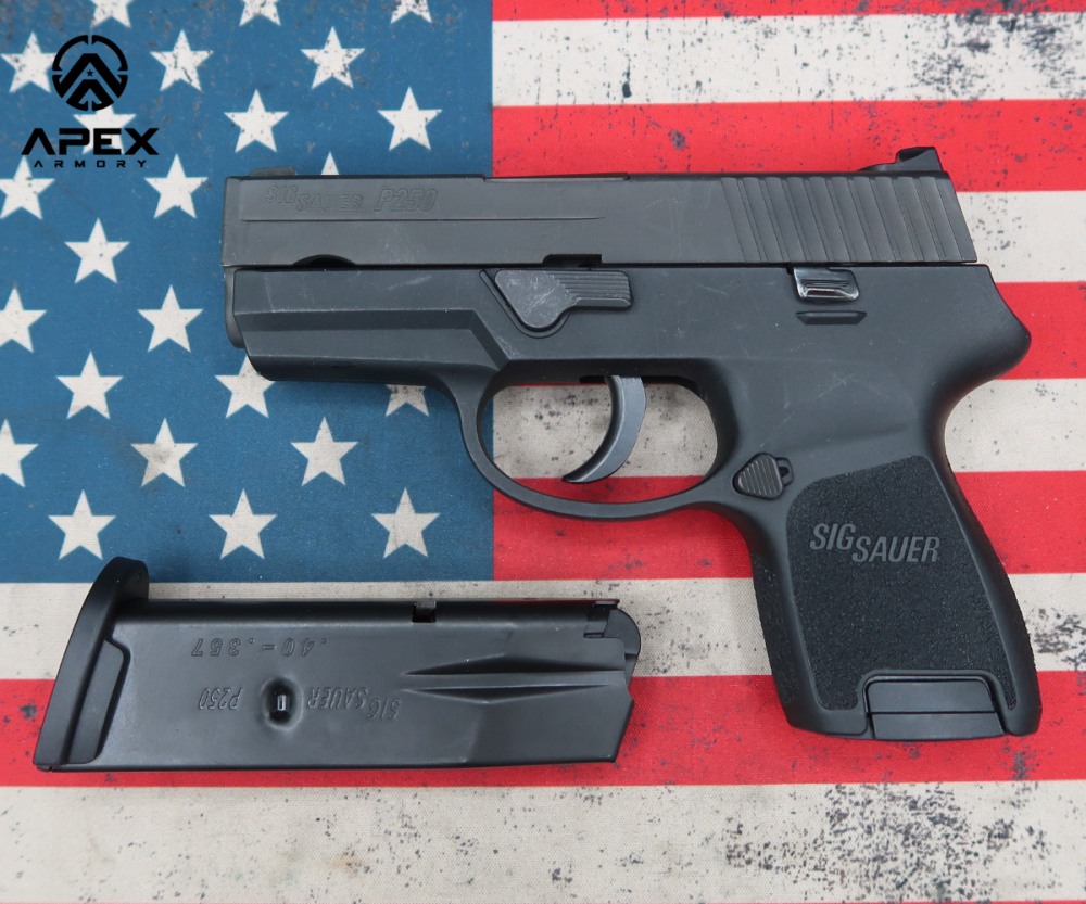 Sig Sauer P250 .40 S&W Compact Semi-Auto Pistol 3.9" DAO 2 MAGS-img-0