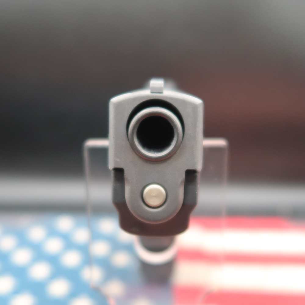 Sig Sauer P250 .40 S&W Compact Semi-Auto Pistol 3.9" DAO 2 MAGS-img-12