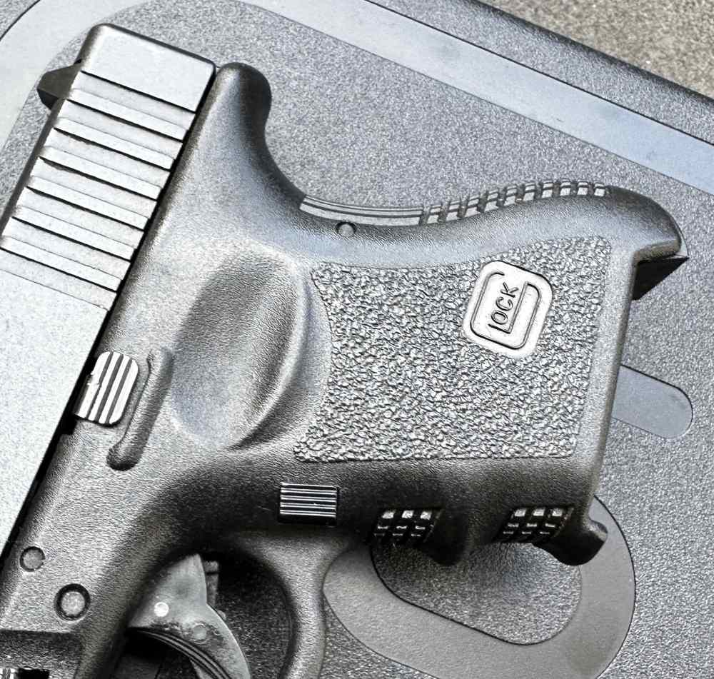 Glock 27 Gen 3 .40 S&W, Streamlight TLR-6 Light & Laser, Holster-img-1