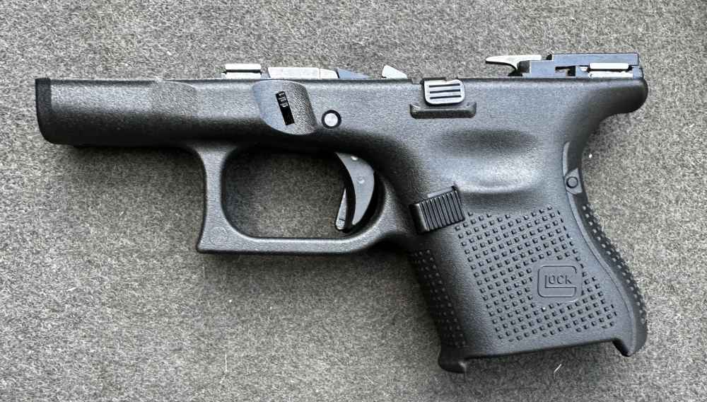 Glock 27 Gen 5 .40 S&W, Discontinued-img-25