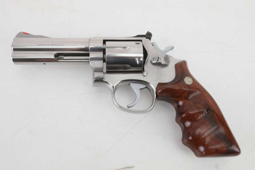 Smith and Wesson S&W 686-3 .357 Mag 4" NICE! 1991-1992 with NO RESERVE!-img-1