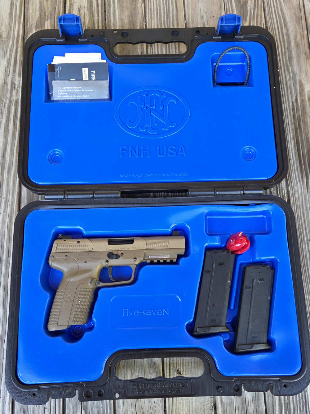 FNH FN Herstal Belgium Five Seven 5.7x28MM FDE 20+1-img-16