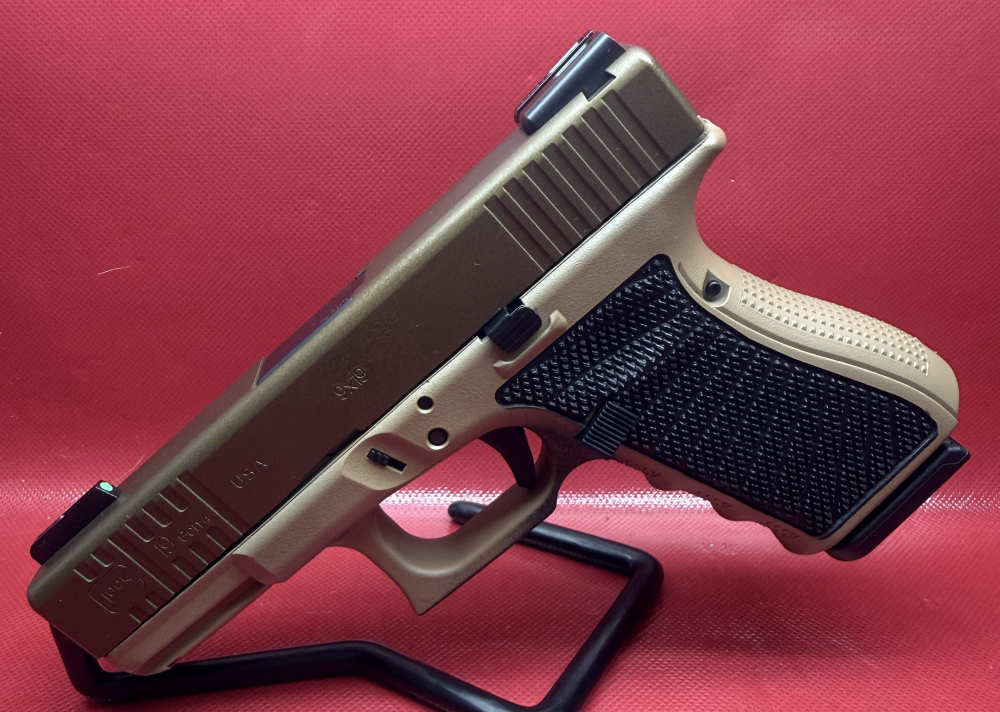 Wilson Combat Glock 19 Gen 4 9mm 9 mm FDE/Black Frame & Gold Slide NIB-img-2