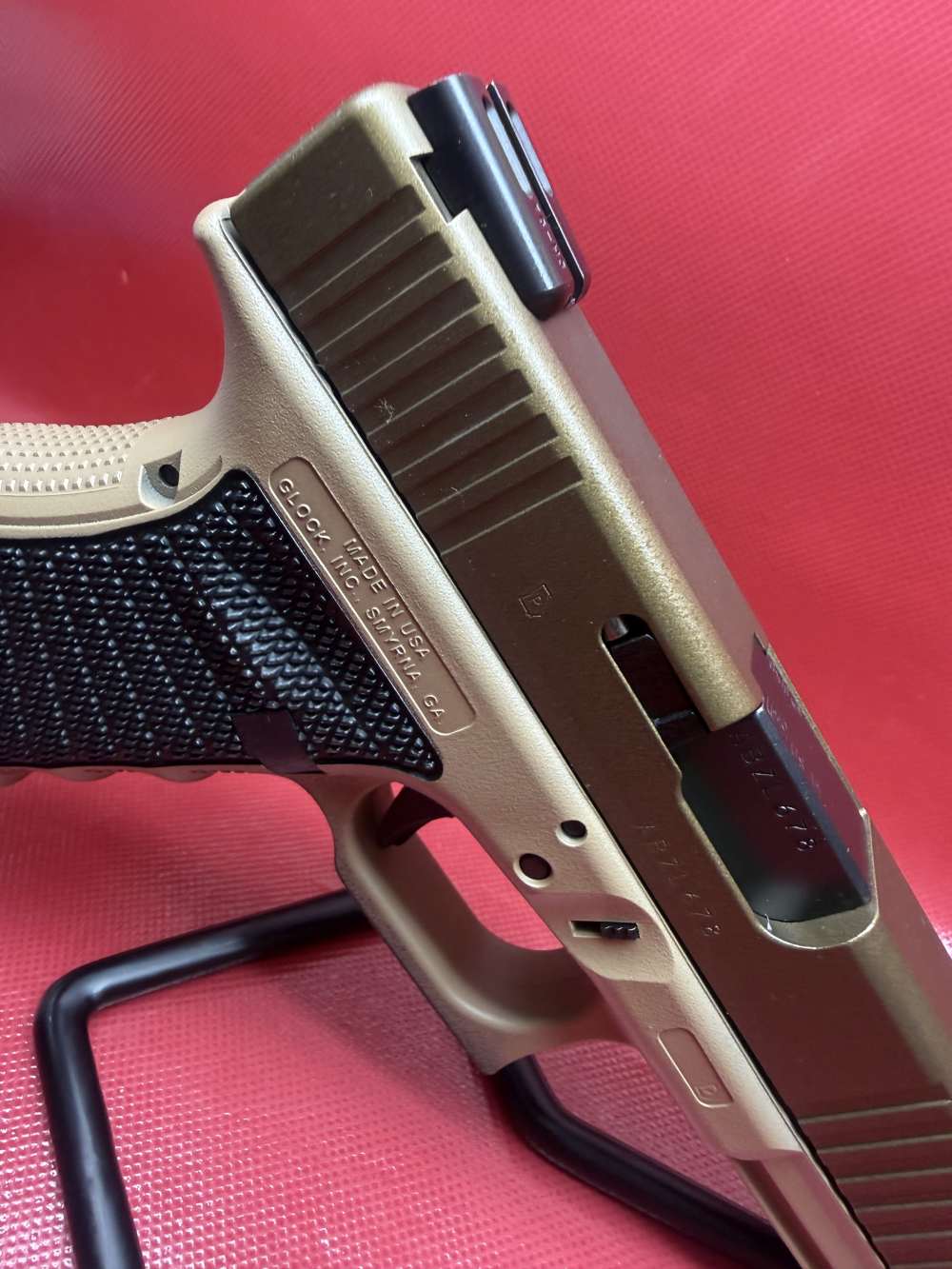 Wilson Combat Glock 19 Gen 4 9mm 9 mm FDE/Black Frame & Gold Slide NIB-img-6