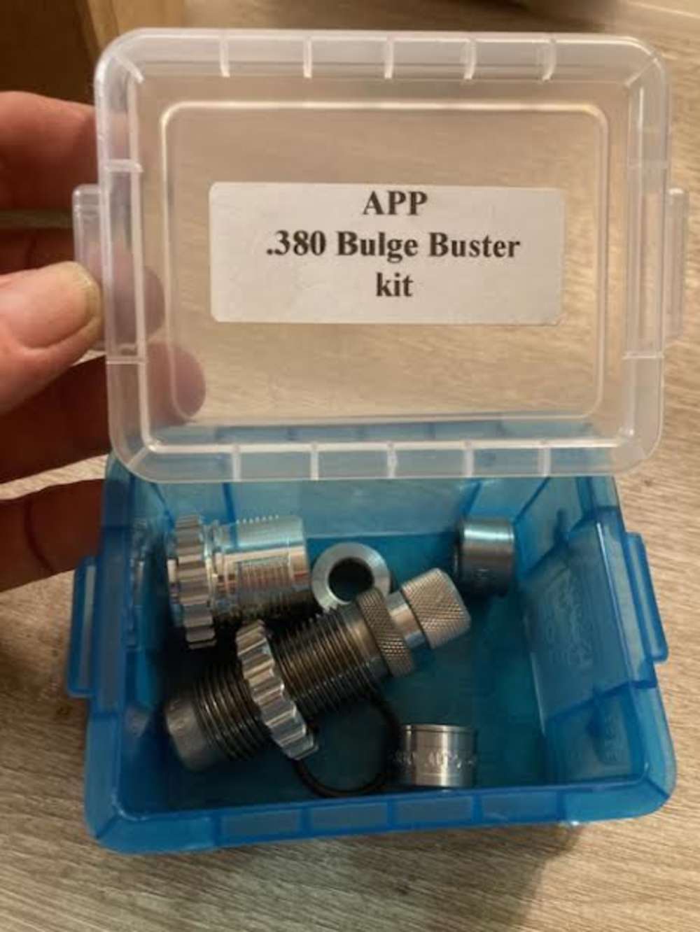 LEE APP package. very good condition,used lots of assys.See Pics-img-12